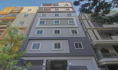 Itsy Hotels Sunrise Grand, Hitech City