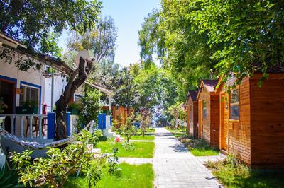 Naz Beach Bungalow Hotel in Antalya