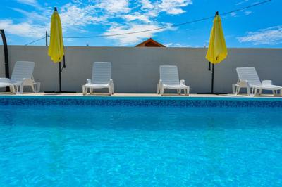 Villa Kutija with heated pool