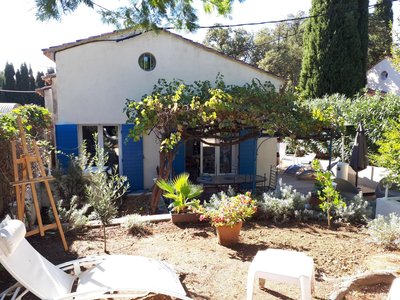 Bormes les Mimosas, Hameau de Cabasson, à 400m de la mer et du fort de Bregançon, Villa classée 3 étoiles, de 2 à 8 personnes