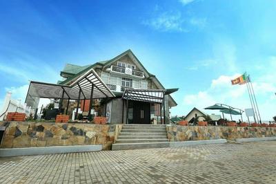 Victoria Court Suites