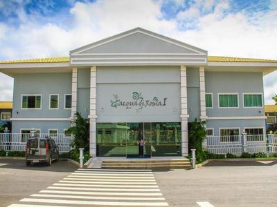 Lacqua diRoma - Serviço de Hotelaria