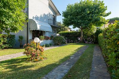 APARTMENT HOLIDAY VERSILIA