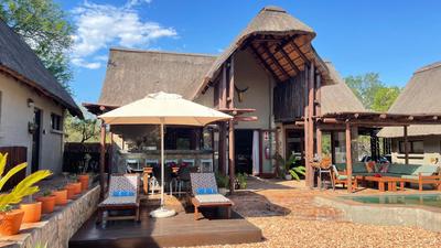 Ujabule Lodge