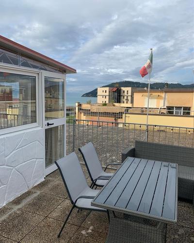 Cosy Apartment with Terrace view in Sarzana Italy