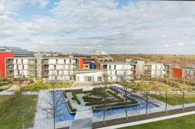 The Vizion serviced apartments from Pincott Properties - free parking, private balcony, and WiFi