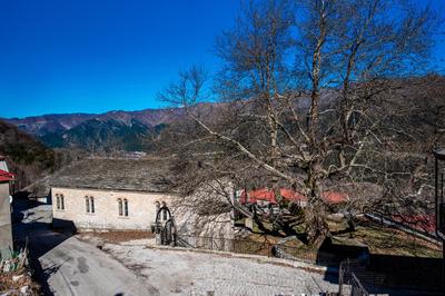 Pefkos House