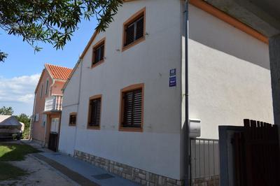 Apartmani Veronika Nin