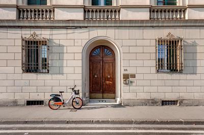 Alamanni Apartment by Mamo Florence