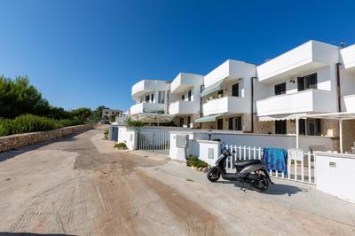 Casa di Isa by BarbarHouse