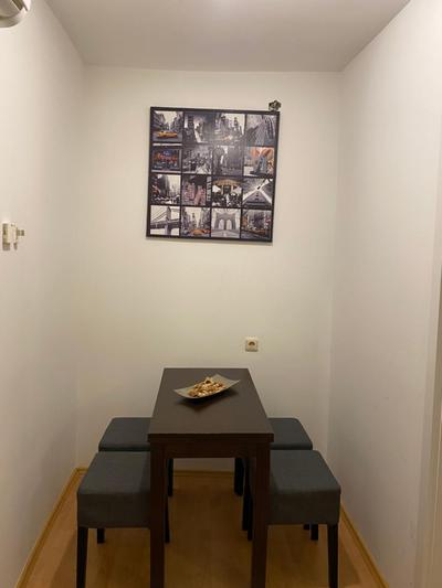 Rooms and apartments Nokturno