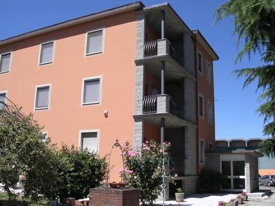"L' Industrial Green" Apartment