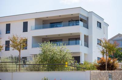 Apartment Crystal Aura 2