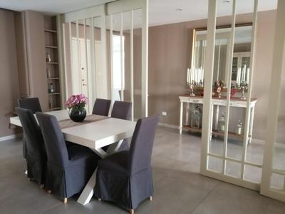 Central suite
