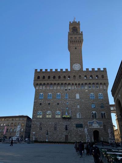 Signoria Apartment with patio