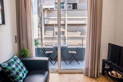 A22 Premium flat with balcony in the centre