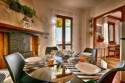 Villa Ornella, La Terrazza - Theater Home