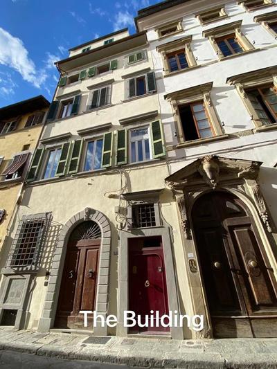 Florence Red Impression - in the city center