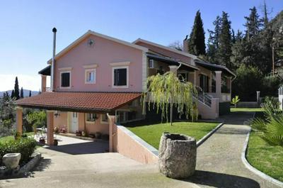 Villa Leo Junior