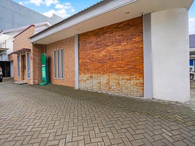 Capital O 90888 Bintang Diponggo Residence