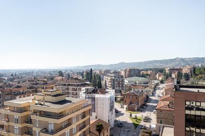 GuestHost - Bright Apartment with Terrace x6