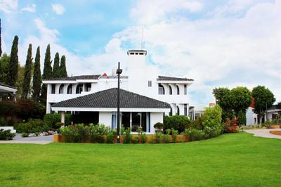 Santo Refugio Heritage Hotel