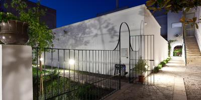 Il Giardino Di Flora con Piscina & Jacuzzi
