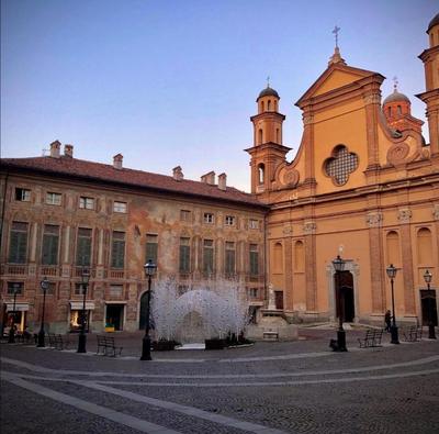 Due finestre sul cortile