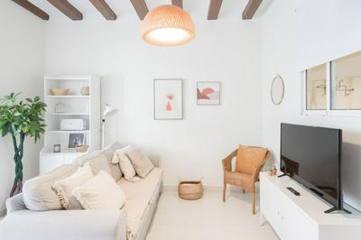 Cozy Apartment in the Heart of Gracia, Barcelona