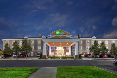 Holiday Inn Express Hotel & Suites Woodhaven by IHG
