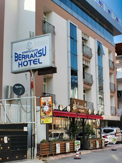 Berrak Su Hotel - Image 5