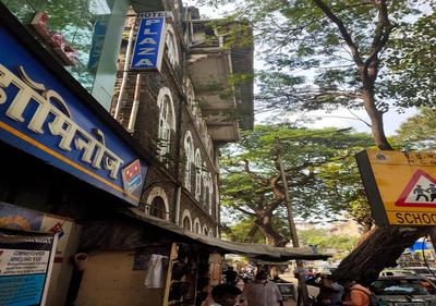 Hotel Plaza- Near Byculla Railway Station