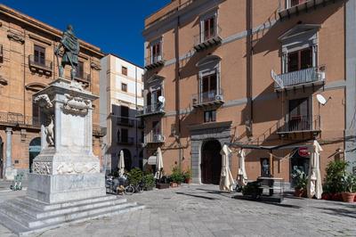 Palazzo Damiani Apartment by DomuSicily