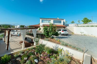Modern Rustic Villa Kate