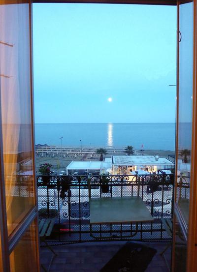 House By The Sea
