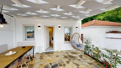 Yalos Luxury Home
