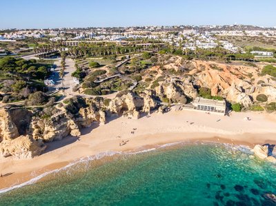 Beach Praia - Sleep 5 - Pool - Free wi-fi - Air Con
