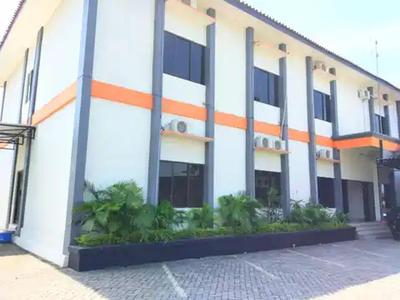 RedDoorz at Hotel Nuansa Ngawi