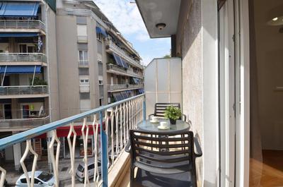 A big lovely sunny apartment at Plateia Koliatsou, Patmou