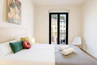 Can Cintet 2-1,Nuevo Apartamento Moderno en Besalú