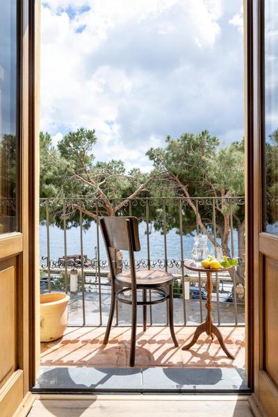 Iancura - B&B di design a Salina