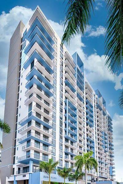 Luxury Studio Apartment in Downtown Doral