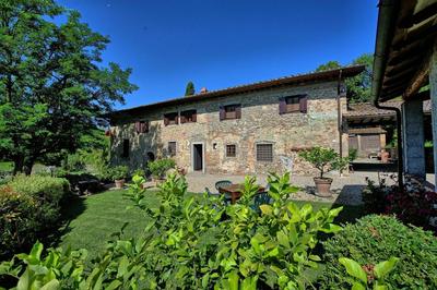 Casale Giotto by PosarelliVillas