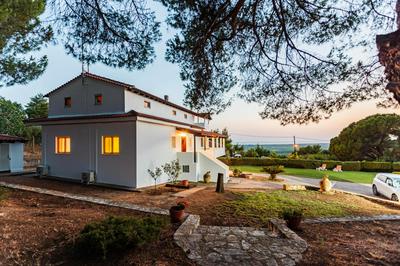 Ancient Olympia, Mangata Home