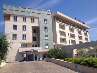 Hotel Tiber Rooftop & Wellness