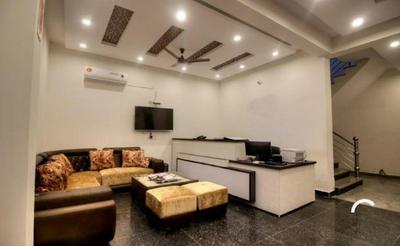 Hotel Ark Avalon- Delhi International Airport
