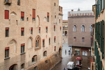 Torre dell'Orologio Apartment by Wonderful Italy