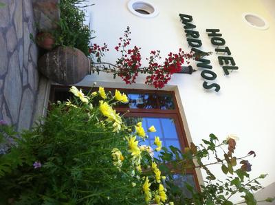 Dardanos Hotel