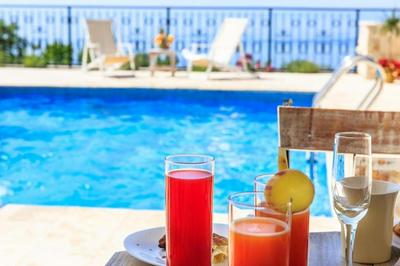 Sunny Villa Violet