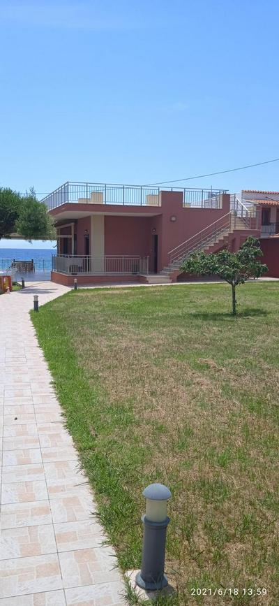 Lemonis House by the Sea 1